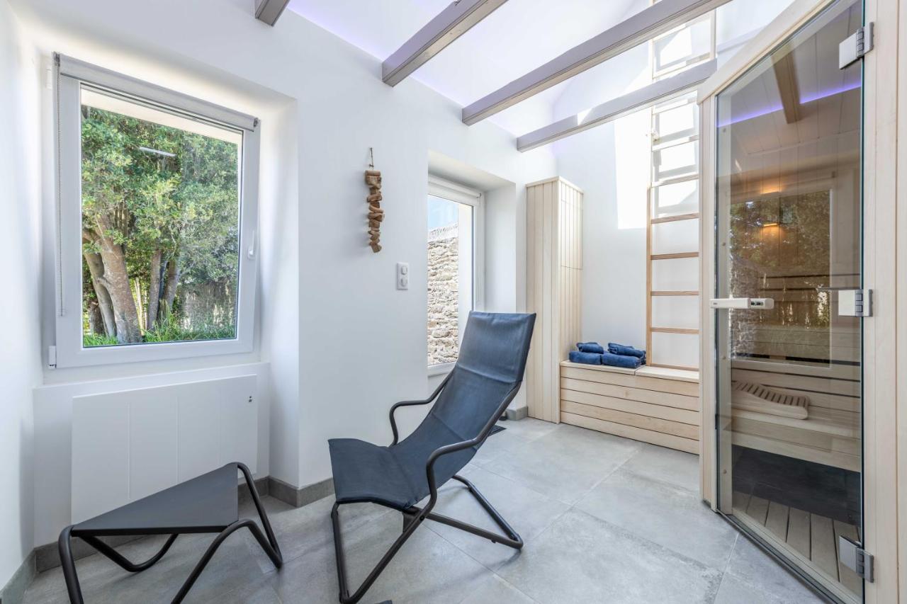 Le Clos Fleuri Hotel